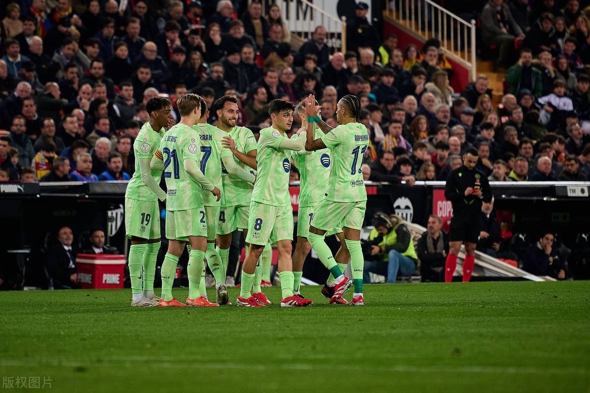 关于瓦伦西亚逆袭成功晋级下一轮的信息 关于瓦伦西亚逆袭成功晋级下一轮的信息