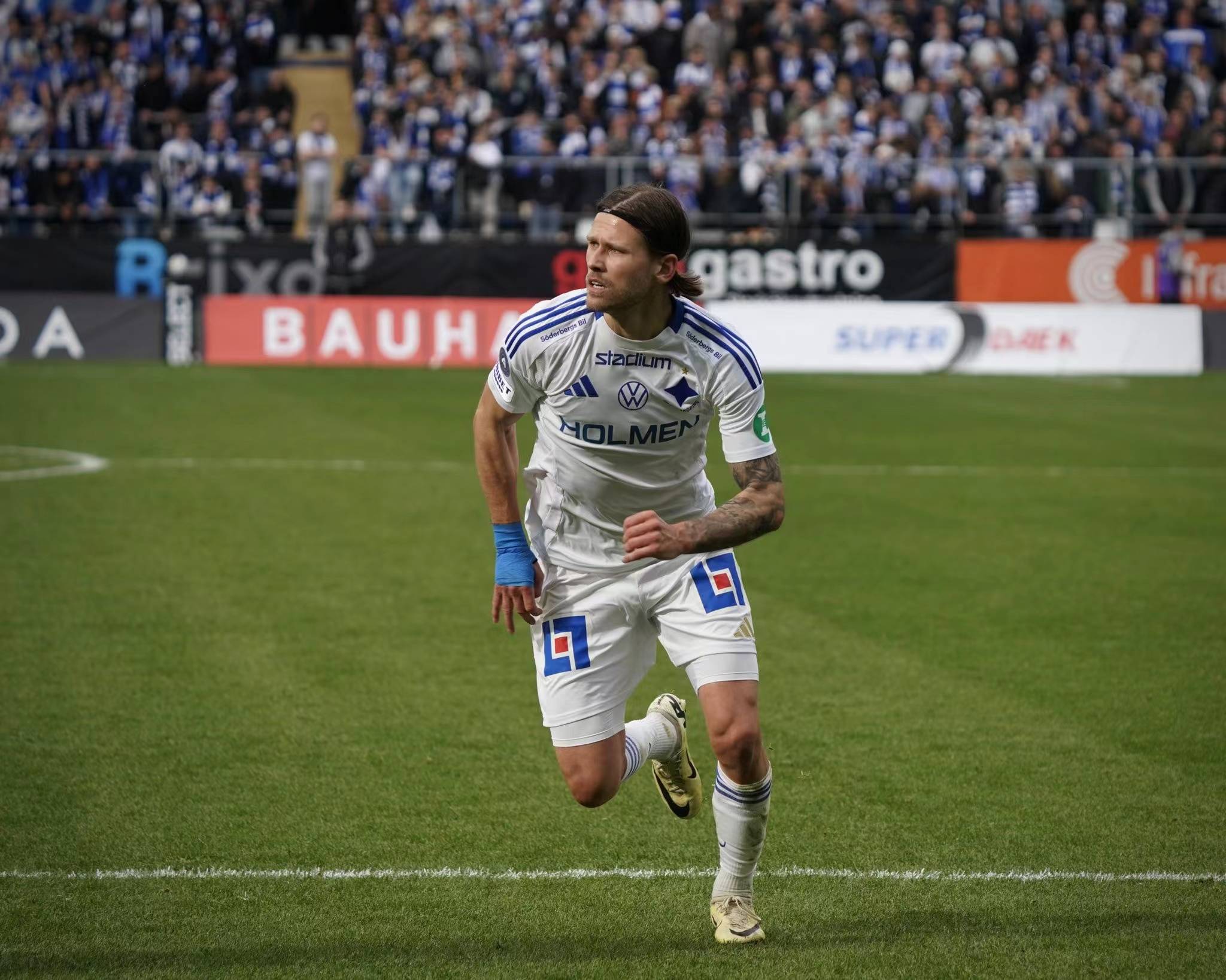 里尔主场惨败,球队严重走低的简单介绍 里尔主场惨败,球队严重走低的简单介绍